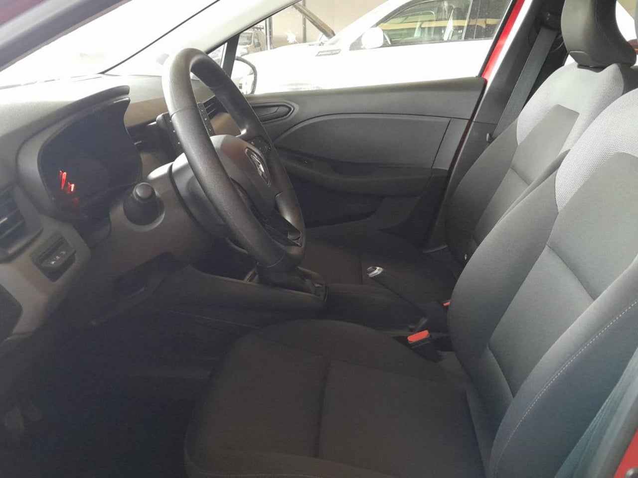 RENAULT Clio Business TCe 67 kW 90CV