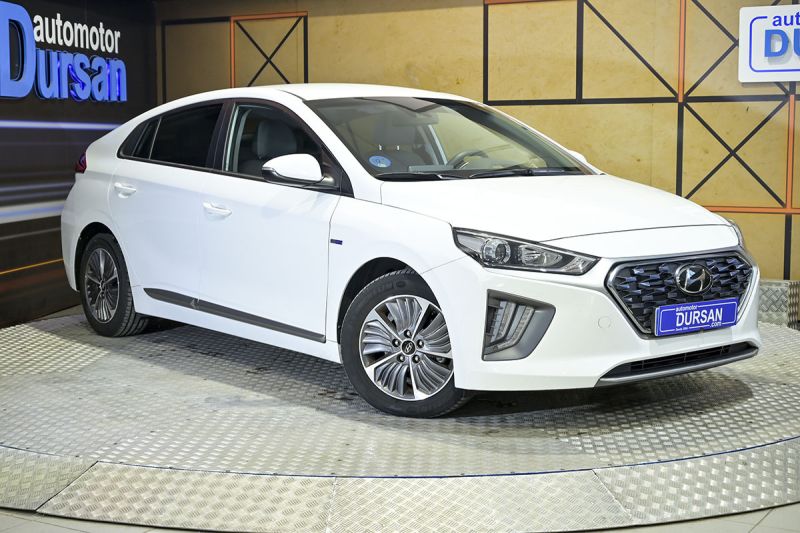 Hyundai Ioniq 1.6 GDI PHEV DCT – 5 plazas – Arganda del Rey - foto 3