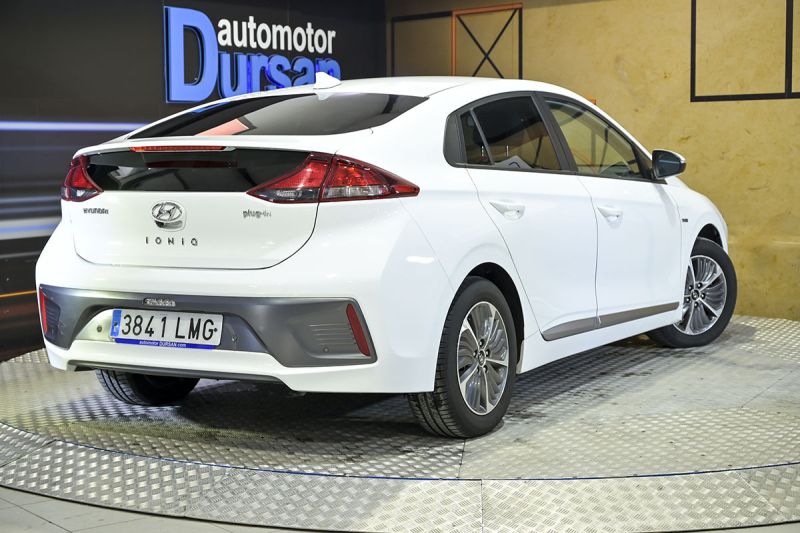 Hyundai Ioniq 1.6 GDI PHEV DCT – 5 plazas – Arganda del Rey - foto 5